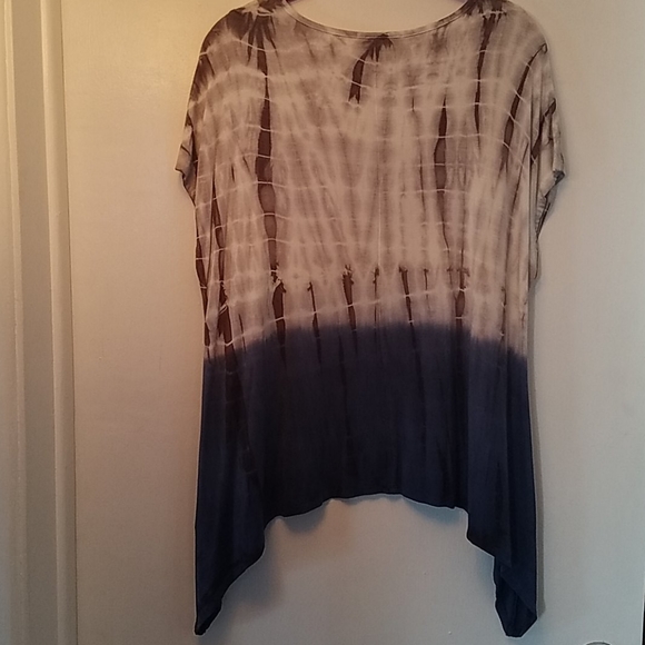 Cute Shirt - Picture 3 of 3